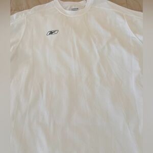 Reebok Men’s AUTHENTIC T Shirt size XL White Color Hi quality 100% polyester